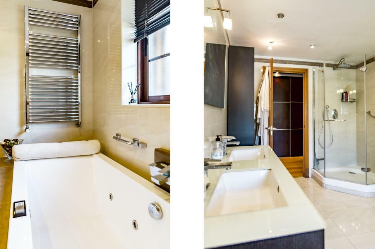 Villa Casakhan, Beautiful Luxury Villa, Marbella Esterno foto