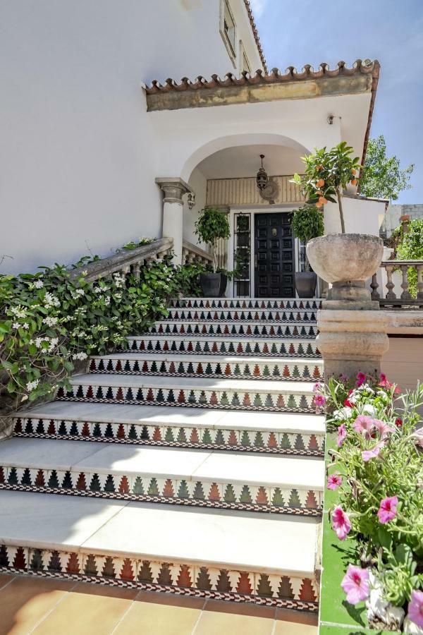 Villa Casakhan, Beautiful Luxury Villa, Marbella Esterno foto