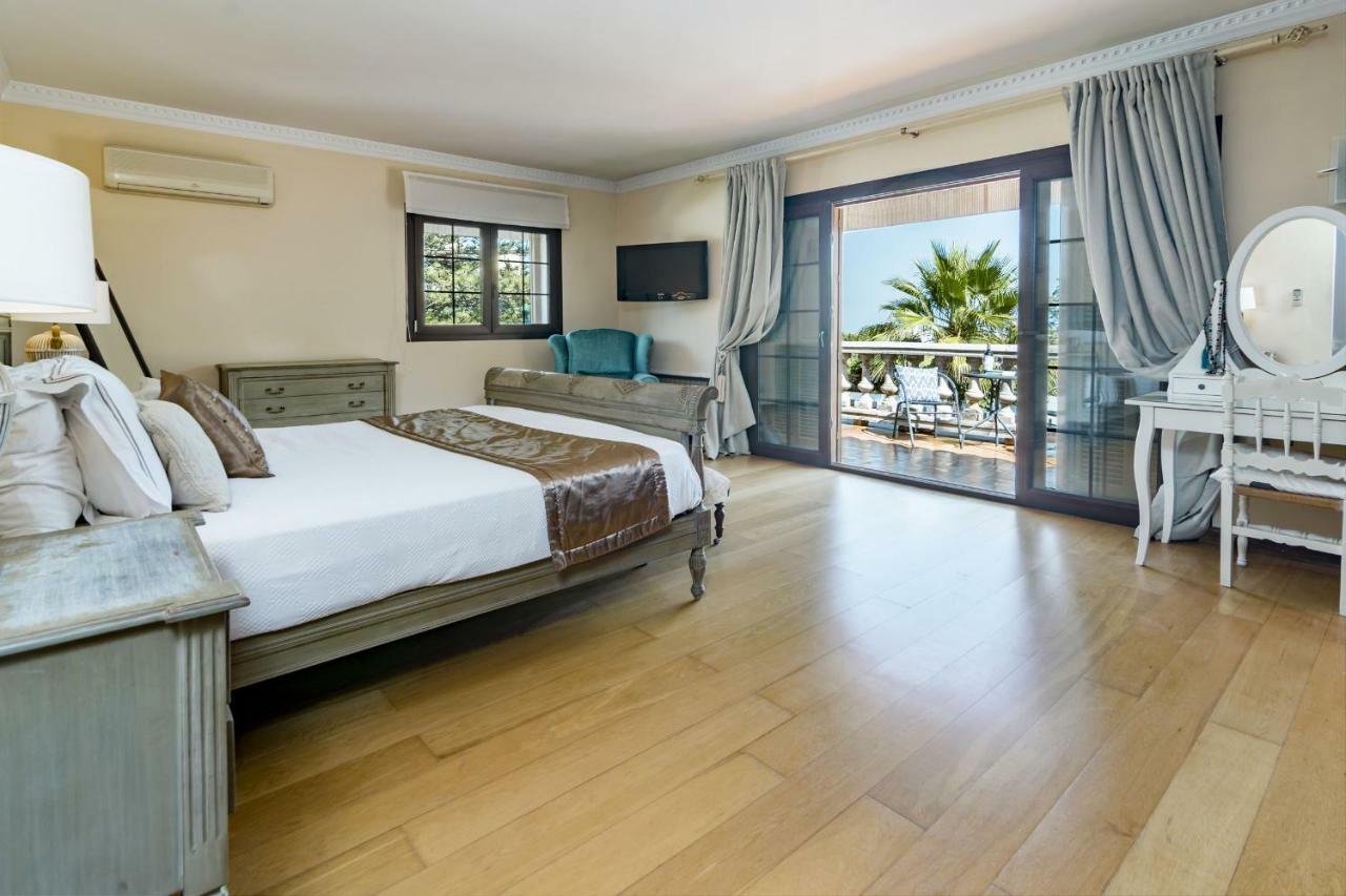 Villa Casakhan, Beautiful Luxury Villa, Marbella Esterno foto
